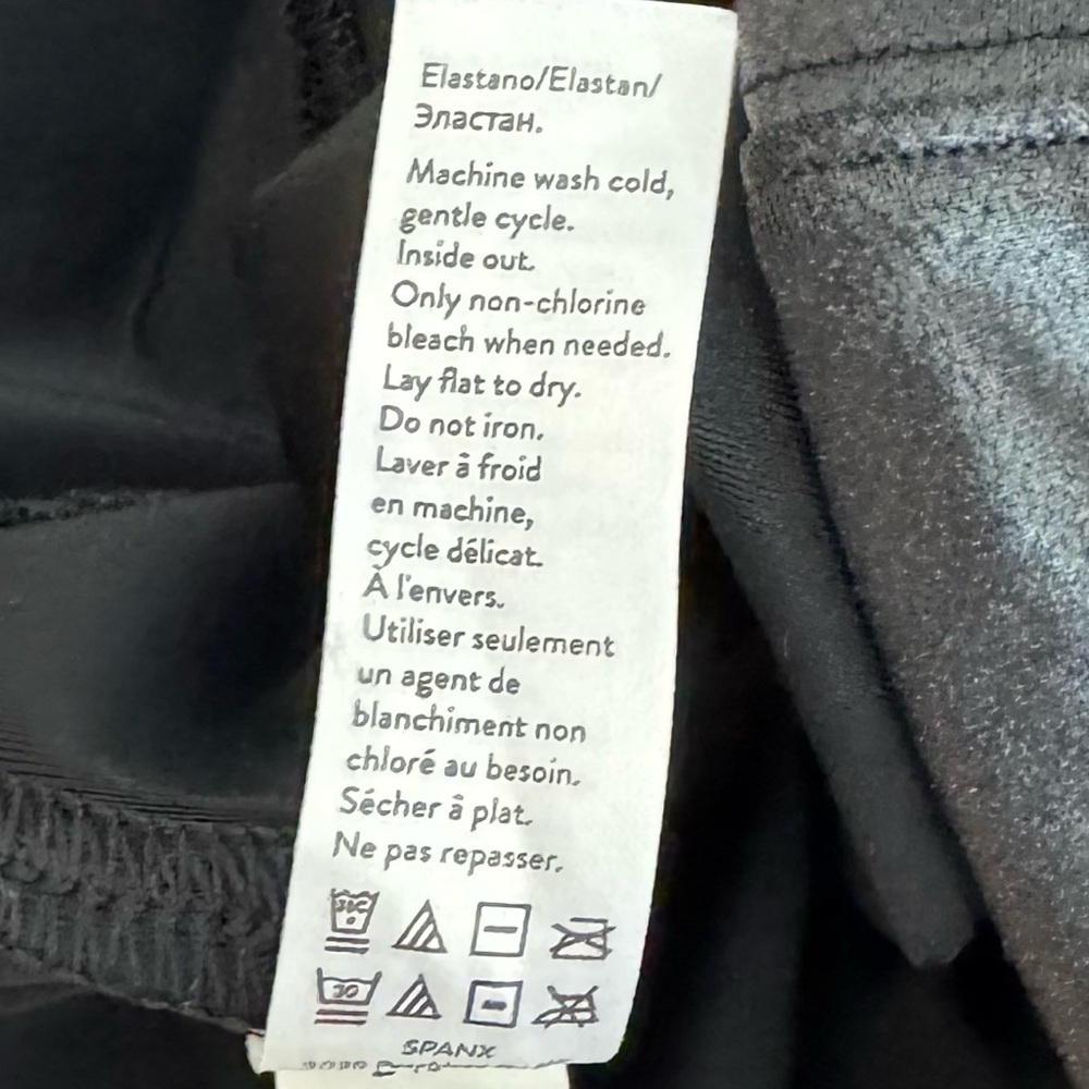 Spanx SPANXshape Faux Leather Leggings Size Large Skinny Core Compression Black - Picture 8 of 9